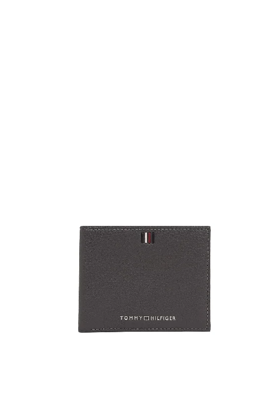 Tommy Hilfiger Men’s Central Mini Wallet, Dark Grey