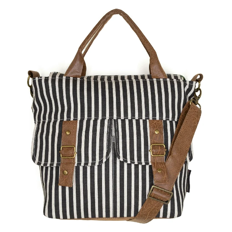 Amber Crossbody Premier: Black Stripe