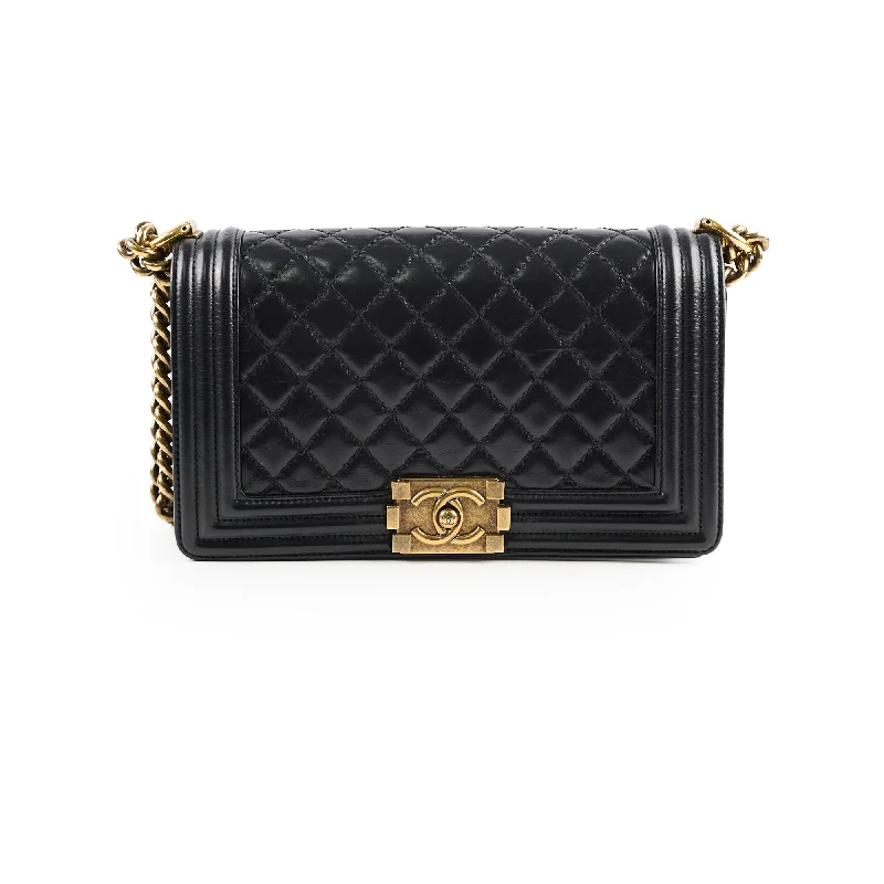 Chanel Old Medium Boy Shiny Calfskin Black - Series 17