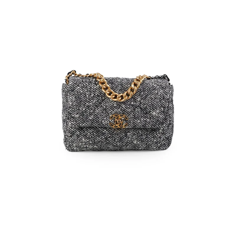 Chanel 19 Tweed Medium/Large Flap Bag Grey/Black