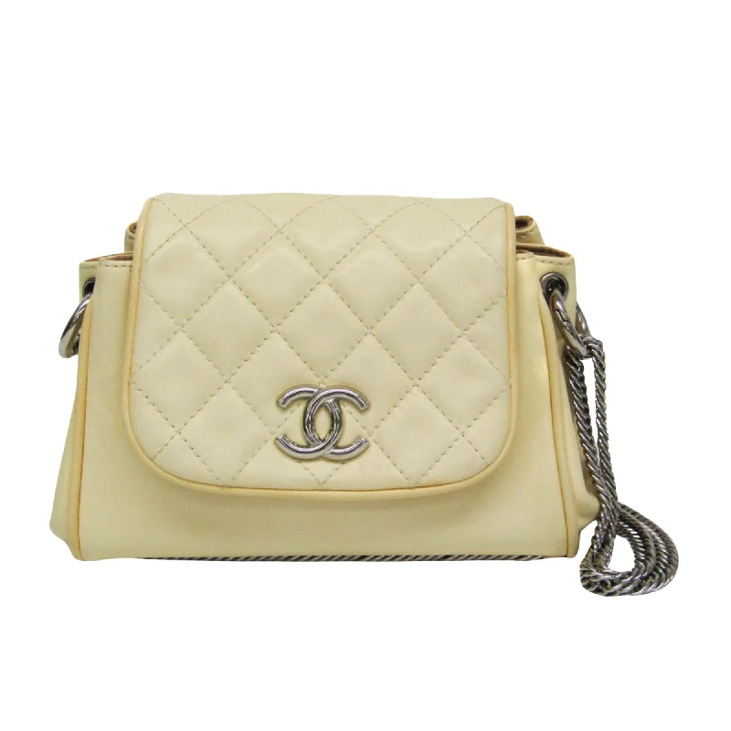 Chanel Matelassé  Leather Shoulder Bag (Pre-Owned)