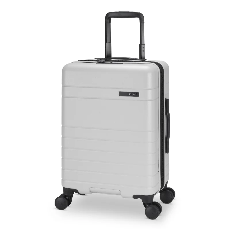 Roots Travel Expandable Spinner 19" Carry-On Luggage